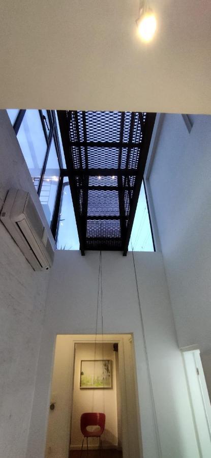 Vila House With Large Terrace, Jacuzzi And Gated Parking For One Car Montevideo Exteriér fotografie