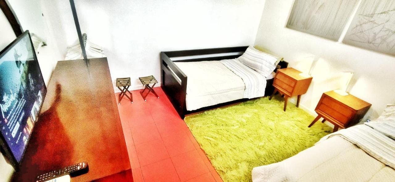 Vila House With Large Terrace, Jacuzzi And Gated Parking For One Car Montevideo Exteriér fotografie